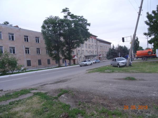 Три человека получили травмы в «пьяном» ДТП в Георгиевске